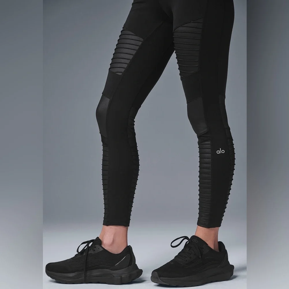 alo 7/8 High-Waist Moto Legging size small